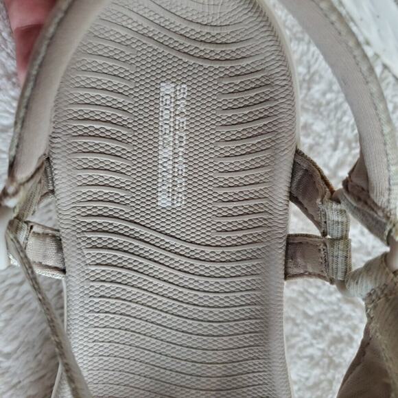 Skechers Goga Max Sport Strap Sandals Gray Womens Size 9 Open Toe Strappy Gen - Picture 15 of 16